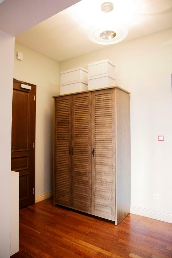 75M2 Apartament Kopernik Z Widokiem Na Jasna Gore ブィドゴシュチュ エクステリア 写真